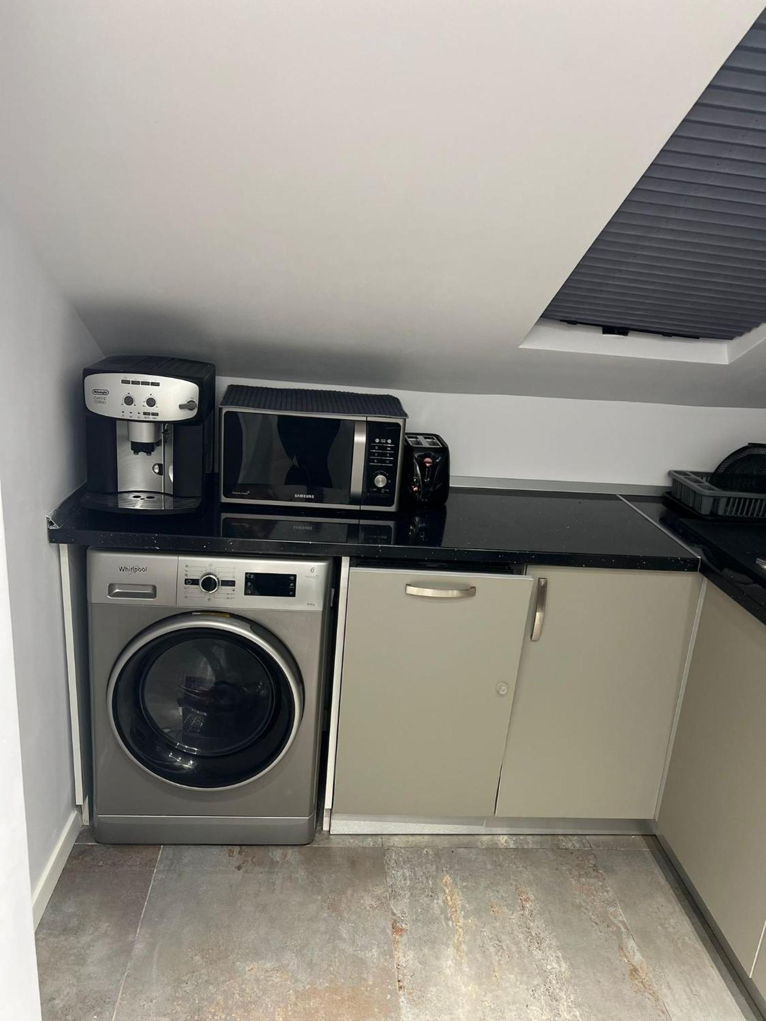 Apartament Mansarda Venus Ramnicu Valcea Exterior photo